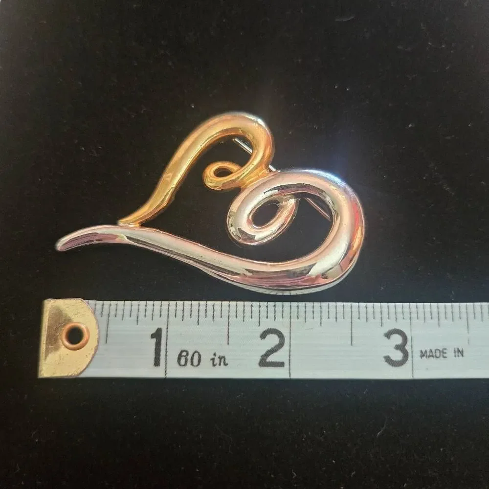 Vintage Silver & Gold 2 Tone Puffy Heart Brooch Pin